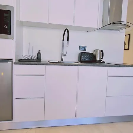 Mezarina Luxury Apts Διαμέρισμα Αγία Νάπα