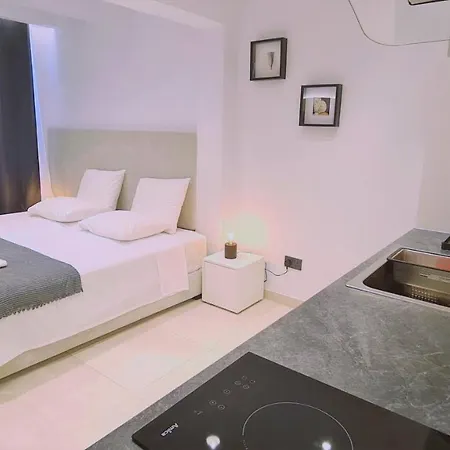 Διαμέρισμα Mezarina Luxury Apts Αγία Νάπα