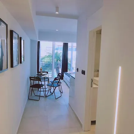 Mezarina Luxury Apts *