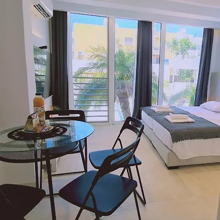 Mezarina Luxury Apts Appartement *