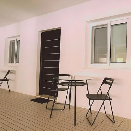 Mezarina Luxury Apts Appartement Ayía Nápa